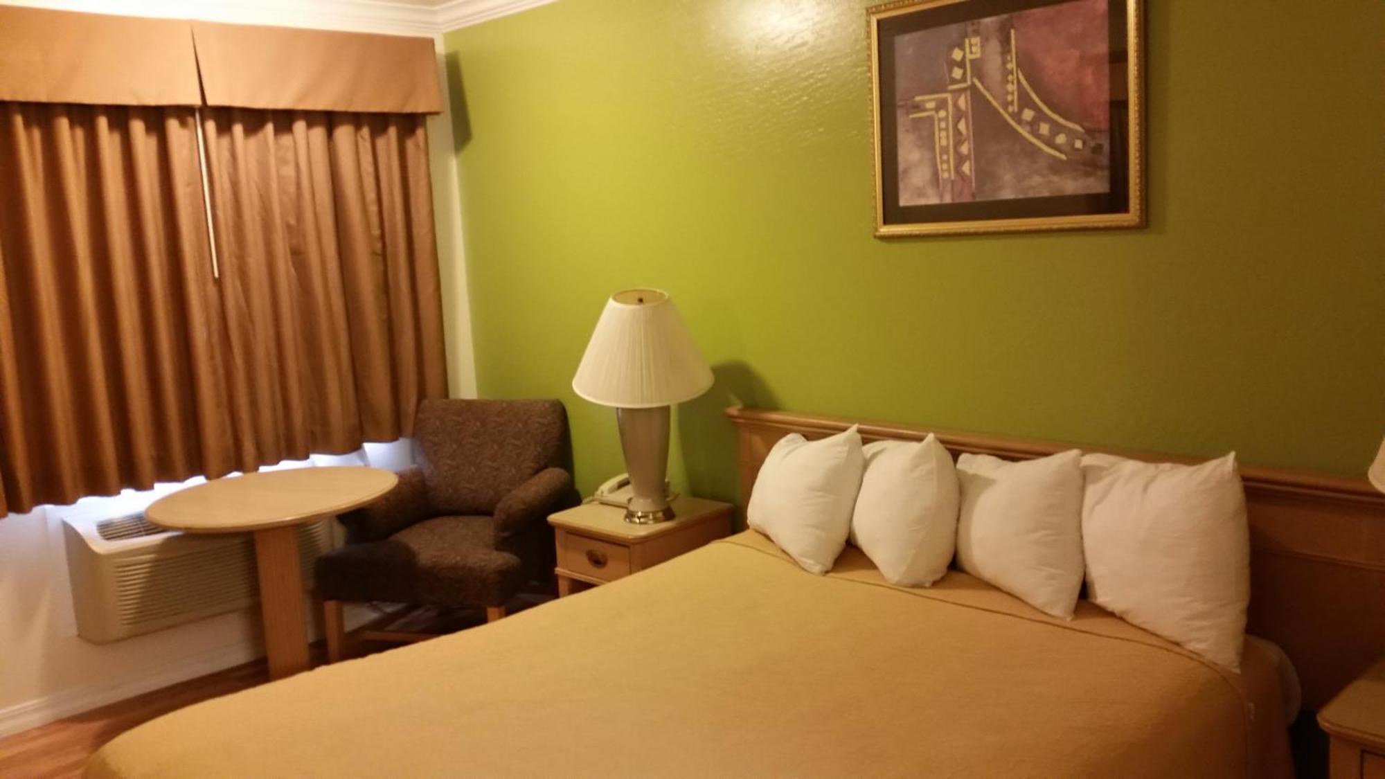 Kelseyville Motel Bagian luar foto