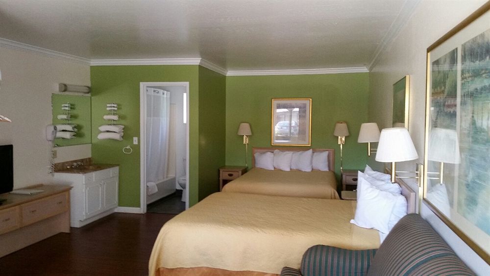 Kelseyville Motel Bagian luar foto