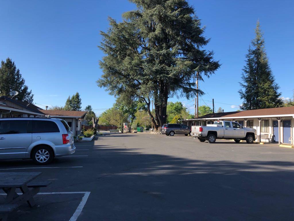 Kelseyville Motel Bagian luar foto