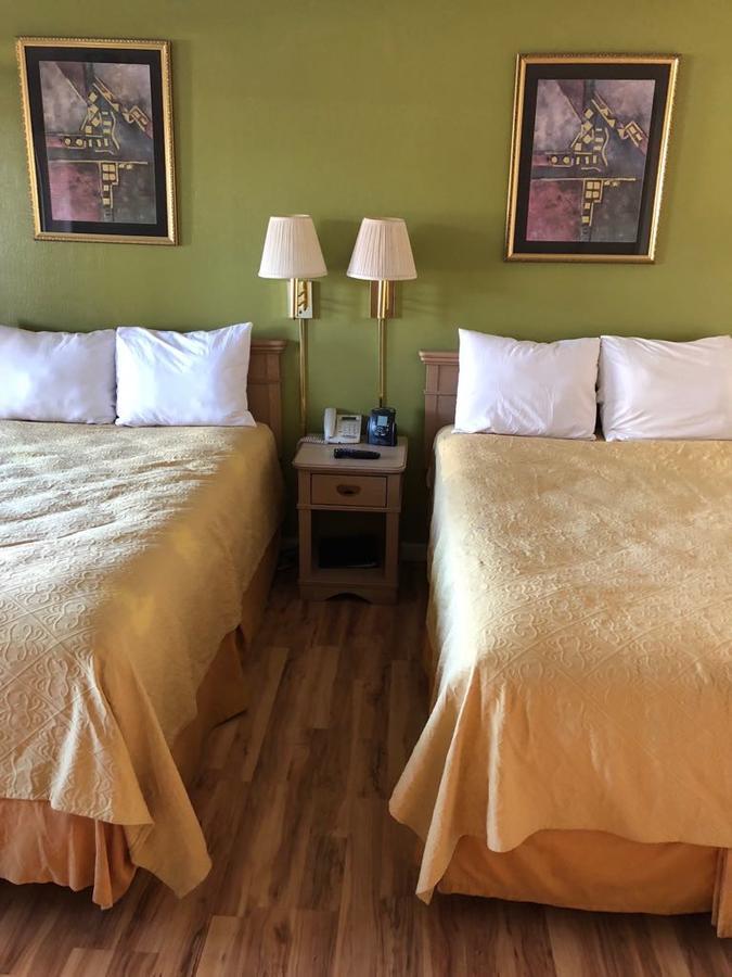 Kelseyville Motel Bagian luar foto